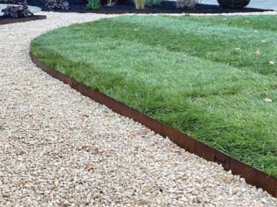 Core Edge 100mm Steel Lawn Edging 5m Pack